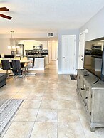 Beautiful Luxury Apartment - Close to Disney