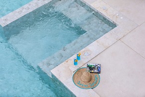 Villa the wave