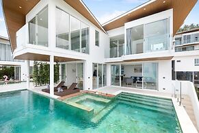 Villa the wave