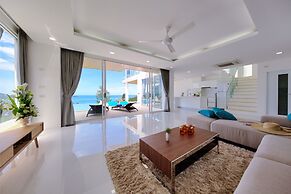 Villa the wave