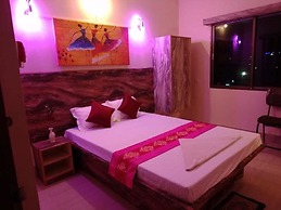 Utsav Grand by ShriGo Hotels