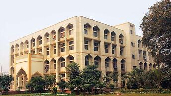 Hotel Fortune Inn by ASPL