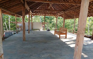 Bukit Shoka Top View Camp