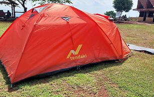 Bukit Shoka Top View Camp