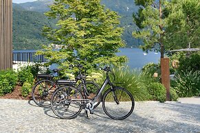 Laqua by the Lake