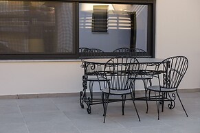 Casa d Irene near airport beach