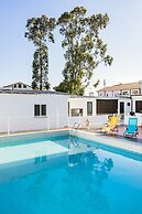 Live Laugh Love Beach Guest Home with AC