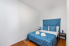 Live Laugh Love Beach Guest Home with AC