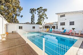 Live Laugh Love Beach Guest Home with AC