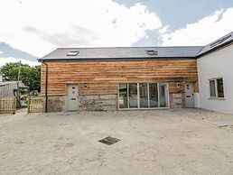 Threshing Barn