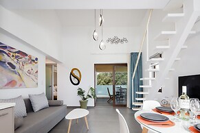 Coconut Palm Paradise