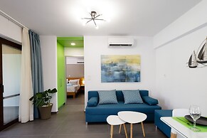 Coconut Palm Paradise