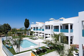 Coconut Palm Paradise