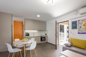 Coconut Palm Paradise