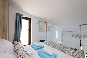 Coconut Palm Paradise