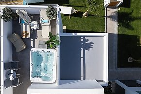 Coconut Palm Paradise