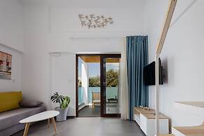 Coconut Palm Paradise