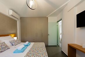 Coconut Palm Paradise