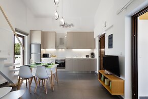 Coconut Palm Paradise