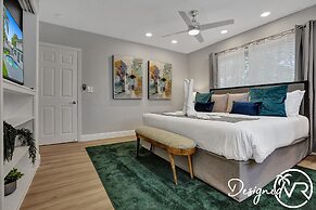 8BR Family Resort with Pool & Playground