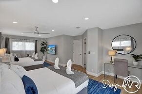 8BR Family Resort with Pool & Playground