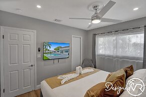 8BR Family Resort with Pool & Playground