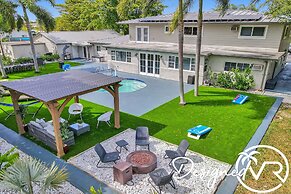 8BR Family Resort with Pool & Playground