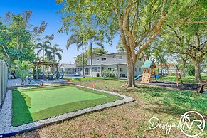 8BR Family Resort with Pool & Playground
