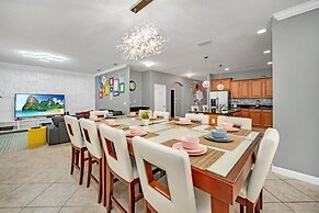 Candy Rooms 6 Bed 5 Bath In Paradise Palms 6 Bedroom Villa by Redawnin