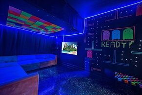 Candy Rooms 6 Bed 5 Bath In Paradise Palms 6 Bedroom Villa by Redawnin