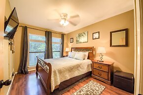 Tubers Delight Cw B203 3 Bedroom Condo by RedAwning