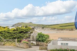 Porth Beach