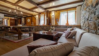 Charming Holiday House in Velika Lesnica