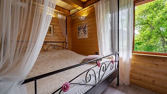 Charming Holiday House in Velika Lesnica