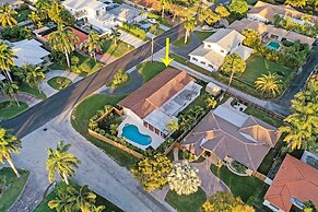 Renovated 5 Br Home with Heated Pool