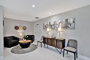 Renovated 5 Br Home with Heated Pool