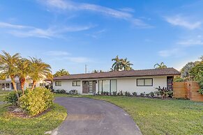 Renovated 5 Br Home with Heated Pool