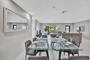 Renovated 5 Br Home with Heated Pool