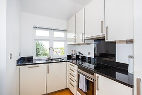 Estuary View by Sorted Stay