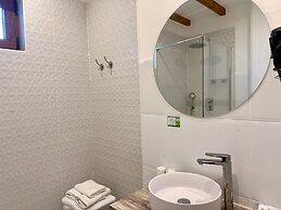 Hotel Sanmar