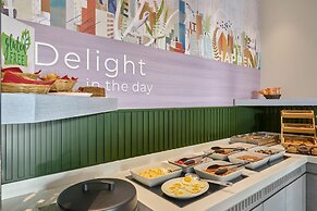 Spark by Hilton Luton