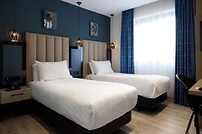 Spark by Hilton Luton