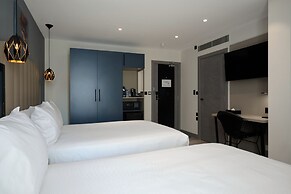 Spark by Hilton Luton