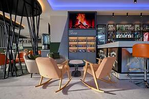 Spark by Hilton Luton