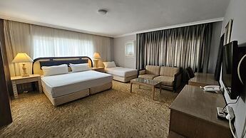 Sever Suites Hotel
