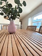 Prime Location- Detached Clifton Home With Parking