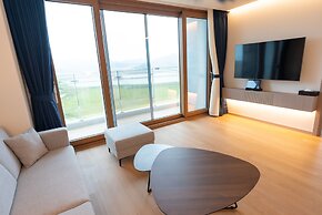 Ramada Plaza by Wyndham Jaeun