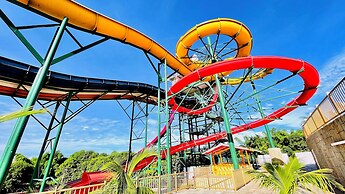 Piazza diRoma incluso acesso ao Acqua Park todos os dias