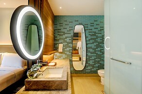 Holiday Inn Resort Samui Bophut Beach by IHG