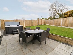 11 Parc Delfryn